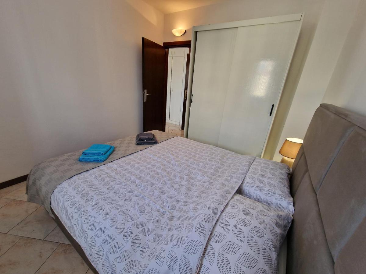 Apartments Katarina - New Renovated 罗维尼 外观 照片