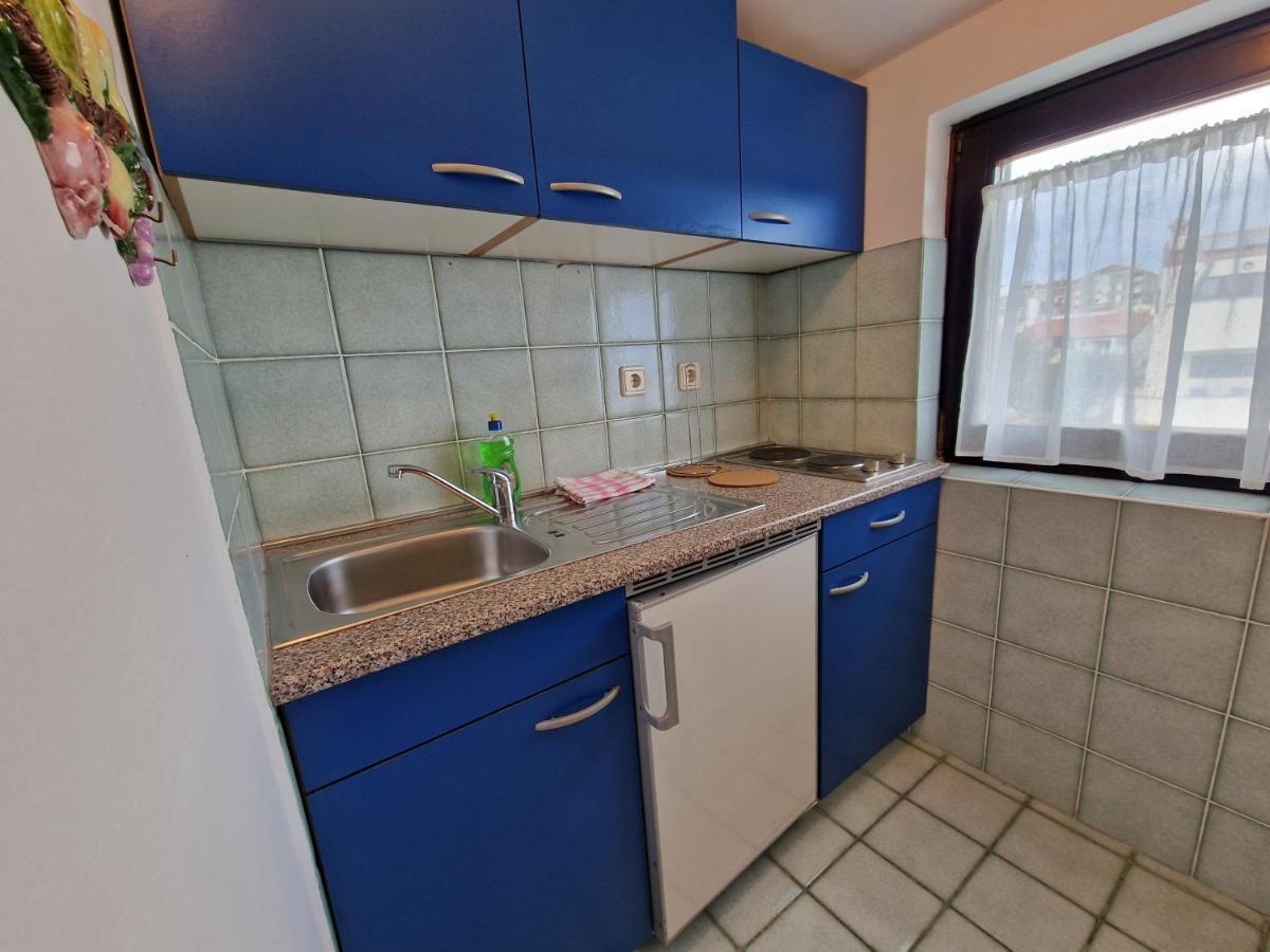 Apartments Katarina - New Renovated 罗维尼 外观 照片