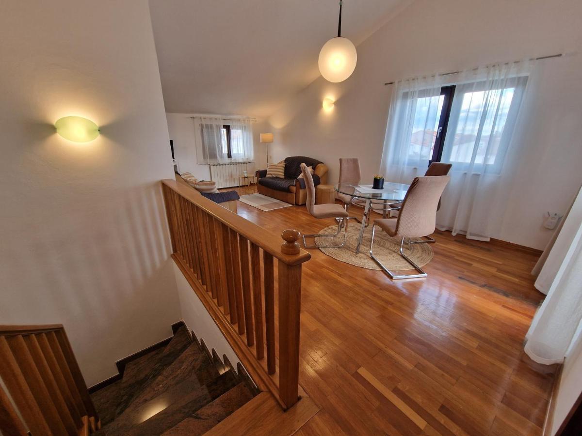Apartments Katarina - New Renovated 罗维尼 外观 照片