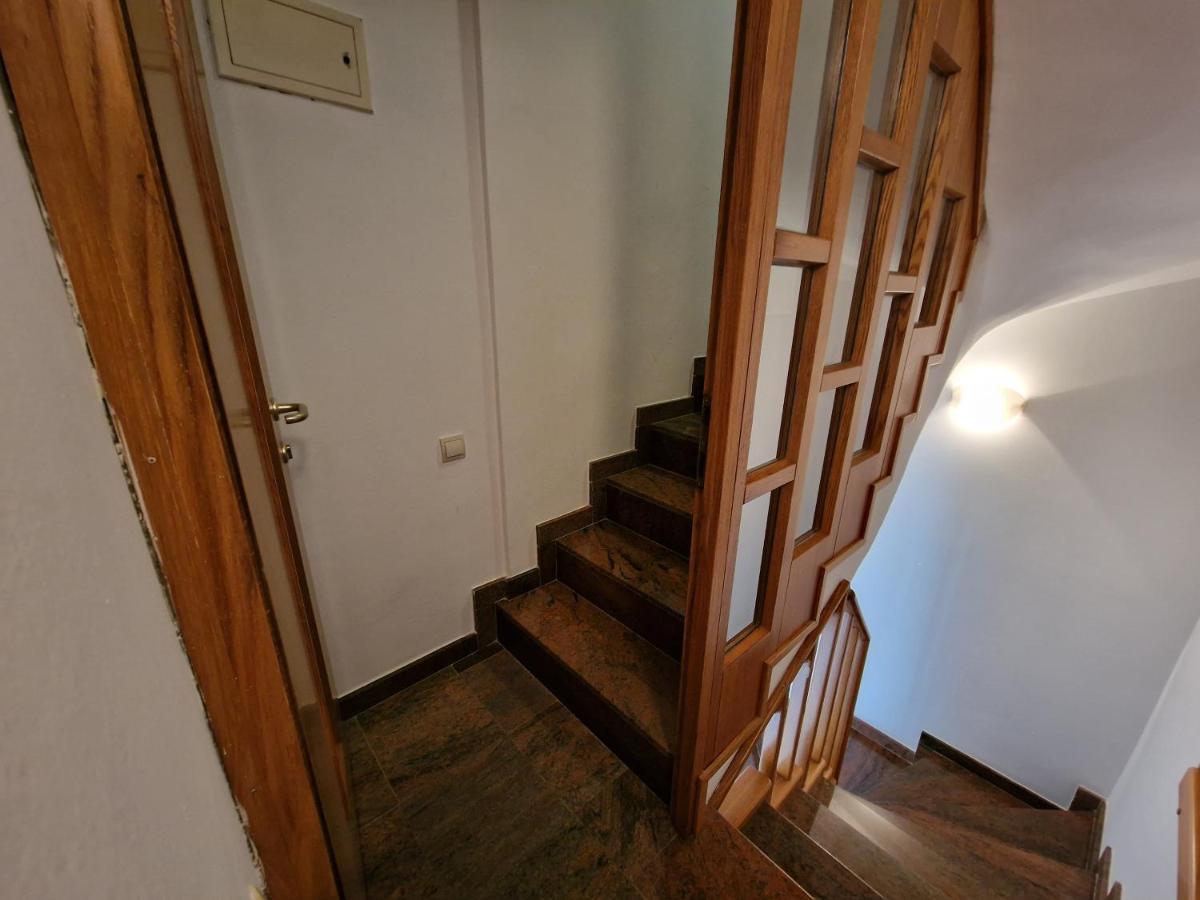 Apartments Katarina - New Renovated 罗维尼 外观 照片