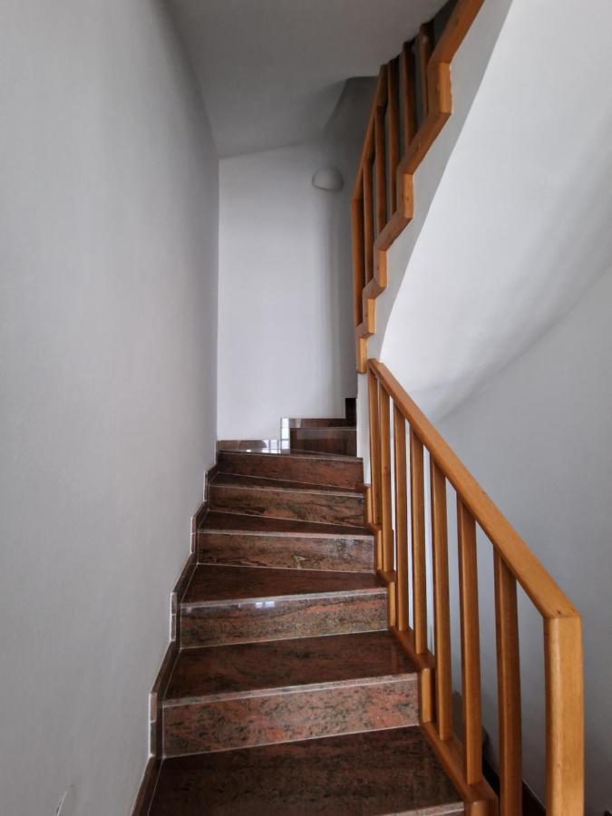 Apartments Katarina - New Renovated 罗维尼 外观 照片